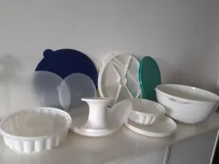 Tupperware - Komplet Jello-ring, kabaretfad m.m.