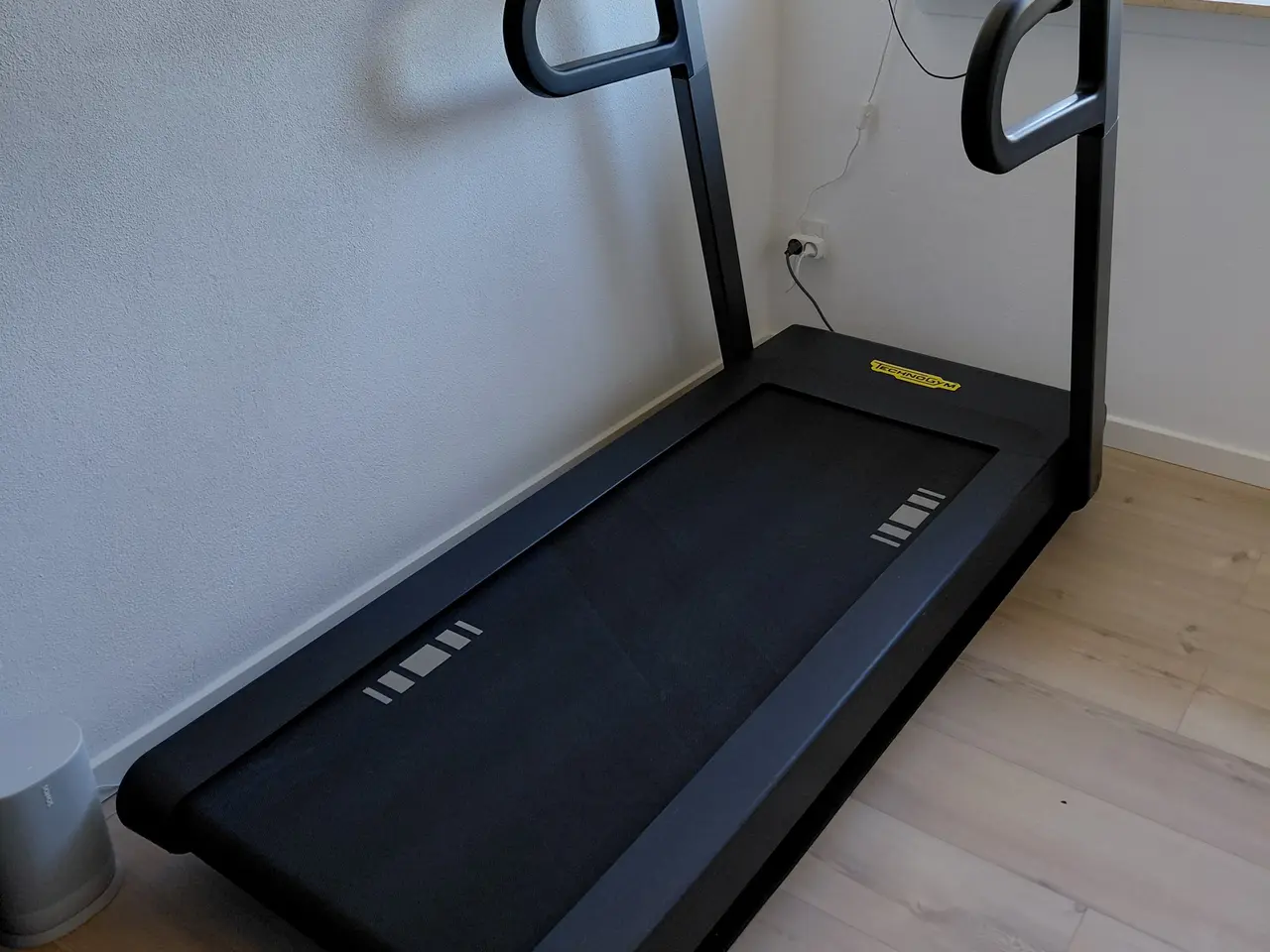 Billede 1 - Løbebånd Myrun Technogym.