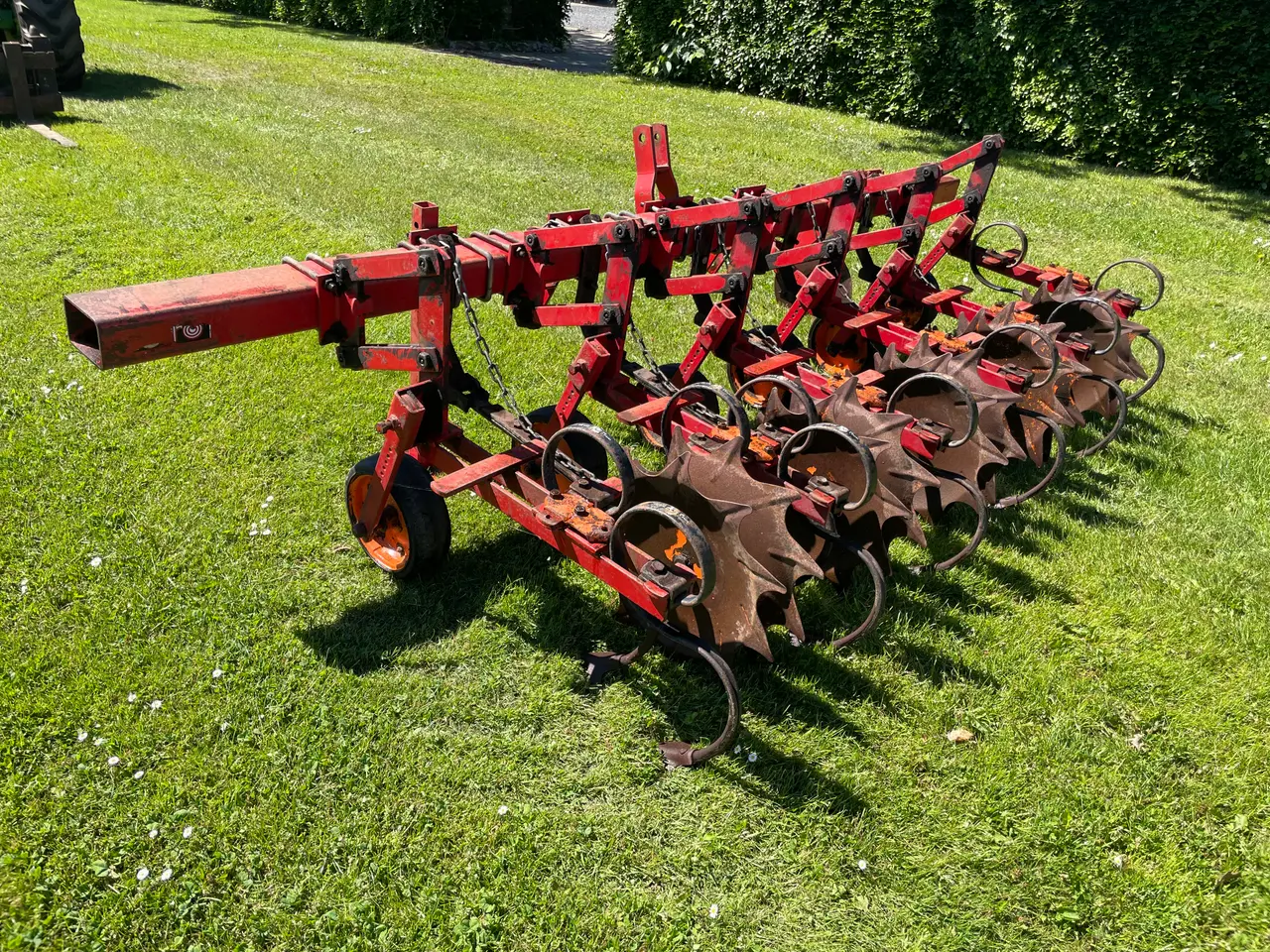 Billede 2 - 5 rækker Kongskilde Vibro Crop radrenser.