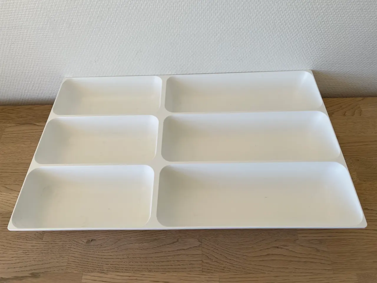 Billede 1 - Helt ny IKEA bestikbakke ca. str. 31,5x50 cm