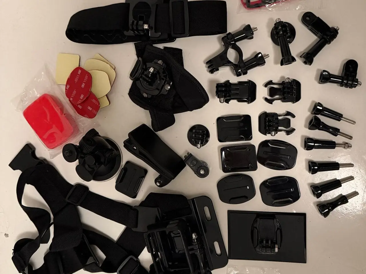 Billede 4 - GoPro HERO5 Black + tilbehørssæt i hård taske