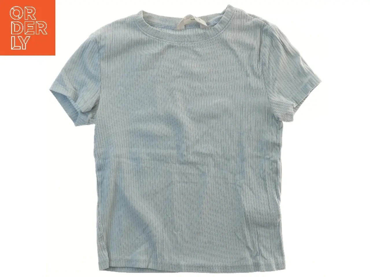 Billede 1 - Kortærmet T-shirt fra H&M (str. 152)