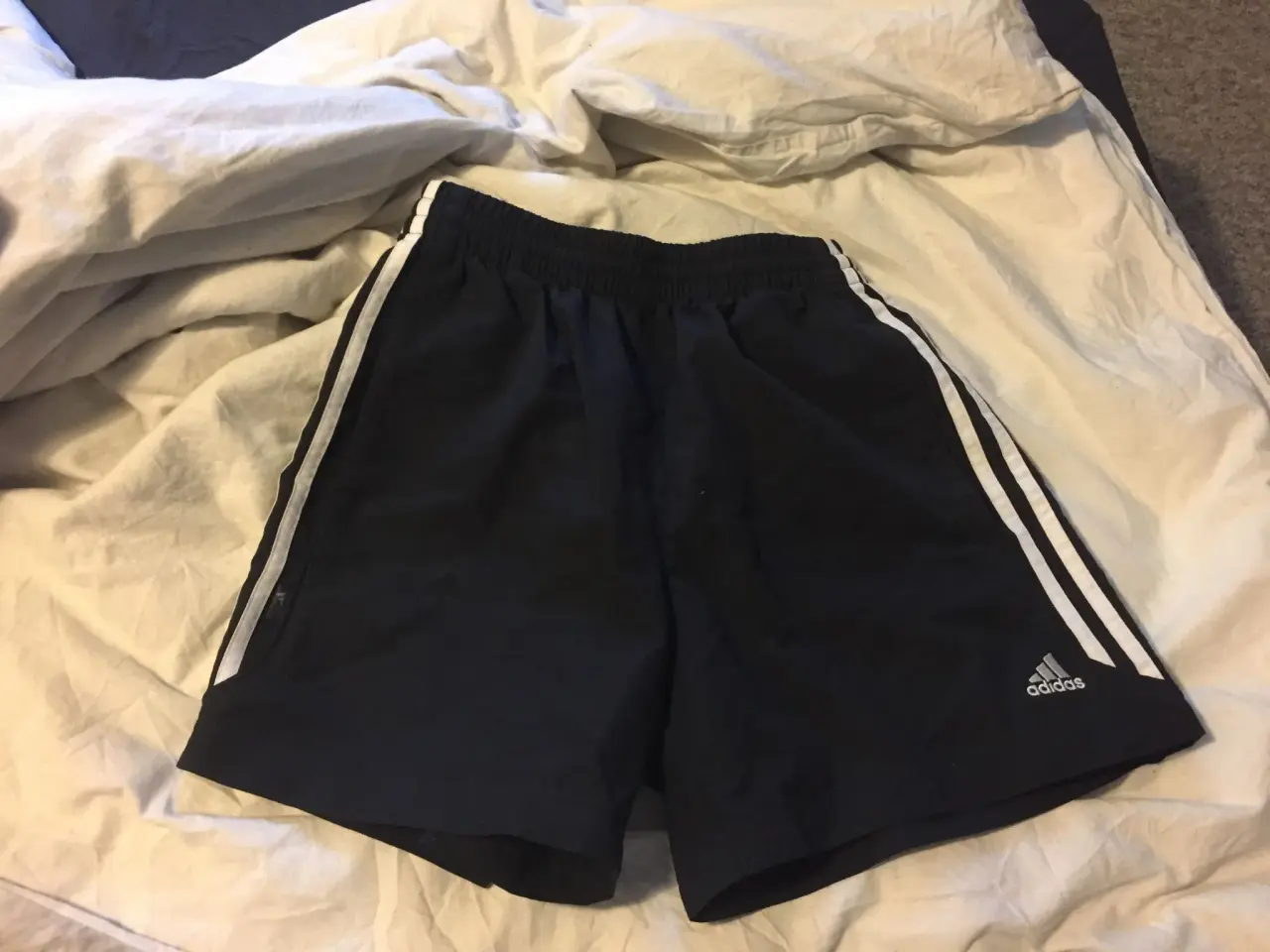 Billede 1 - Sorte Adidas shorts