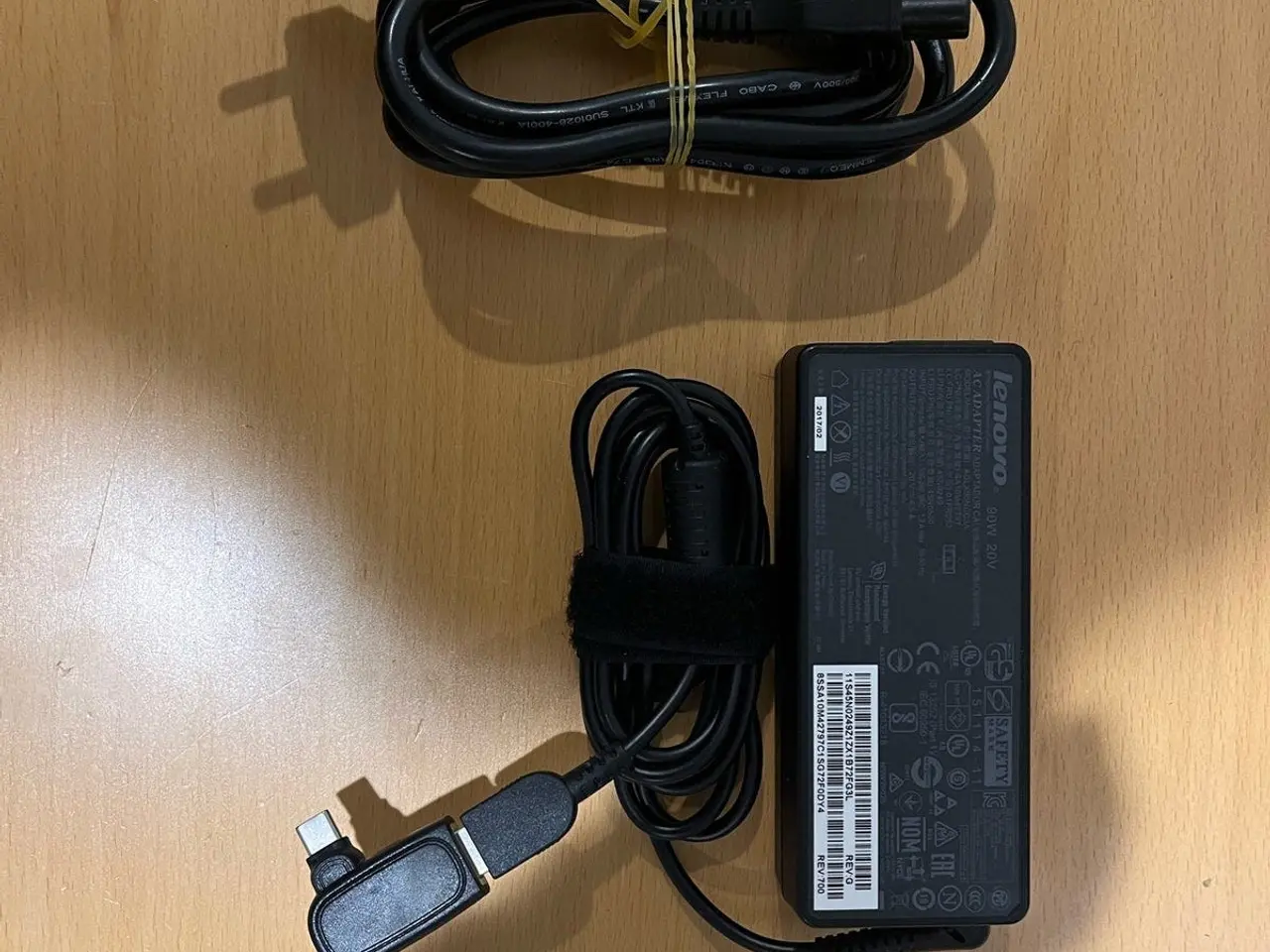 Billede 1 - Lenovo USB-C oplader 90W