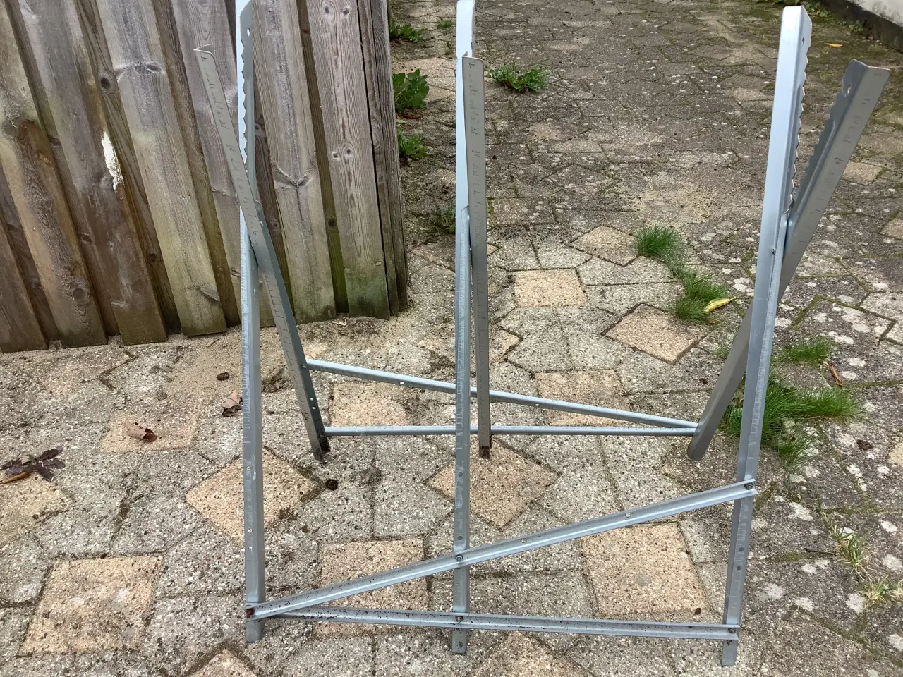 Billede 1 - Savbuk i aluminium
