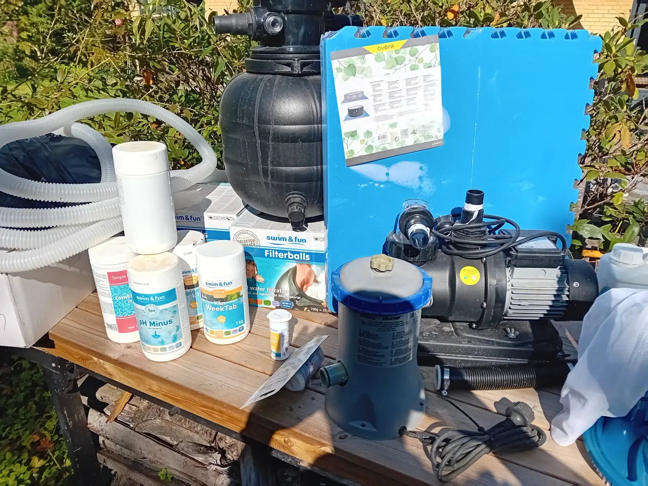Billede 4 - Havebassin/pool 1000 liter med masser af tilbehør.