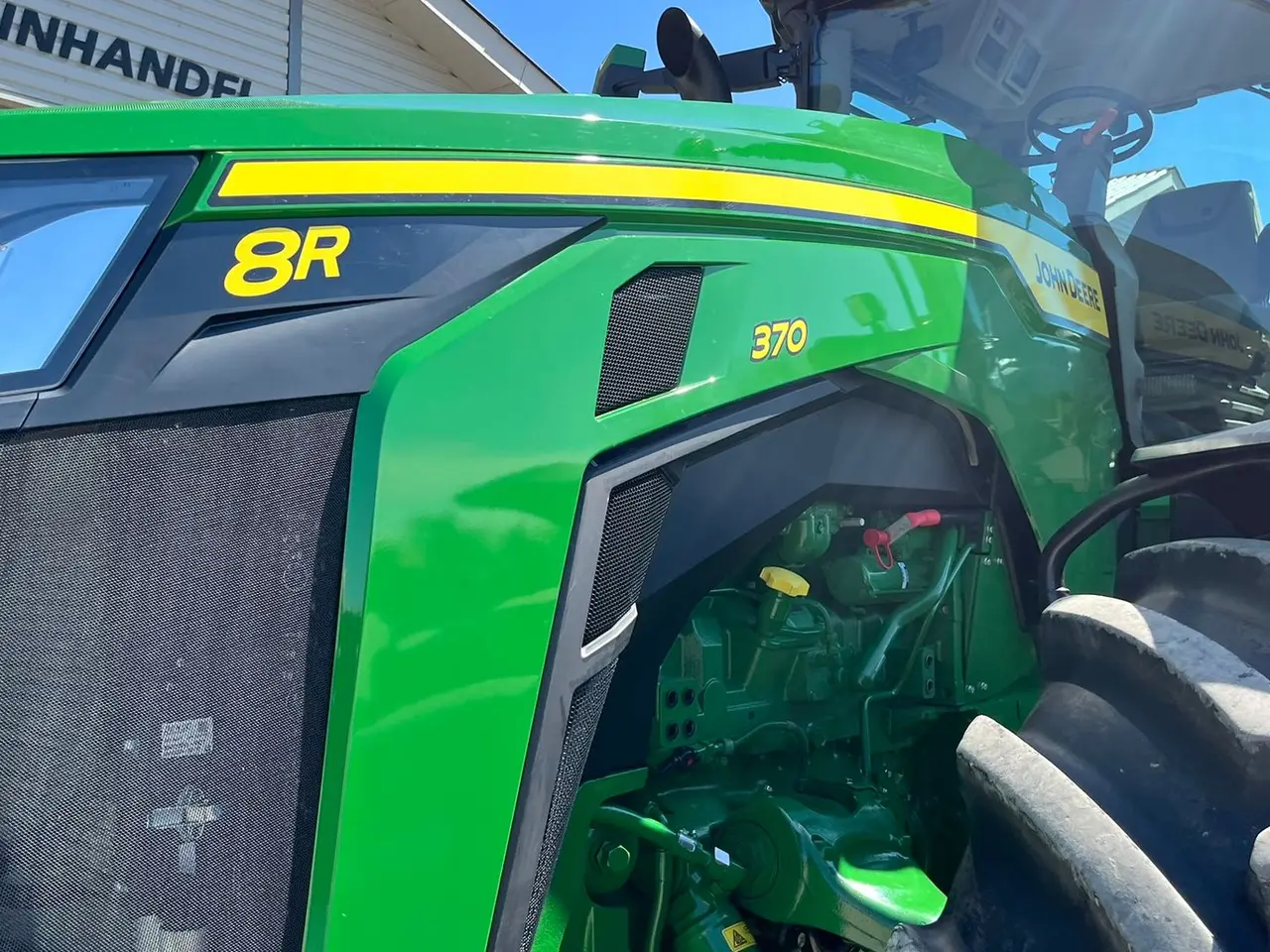 Billede 12 - John Deere 8R 370 Command PRO, med den store Michelin UltraFlex High Traction dæk montering. DEN ER SOM NY.