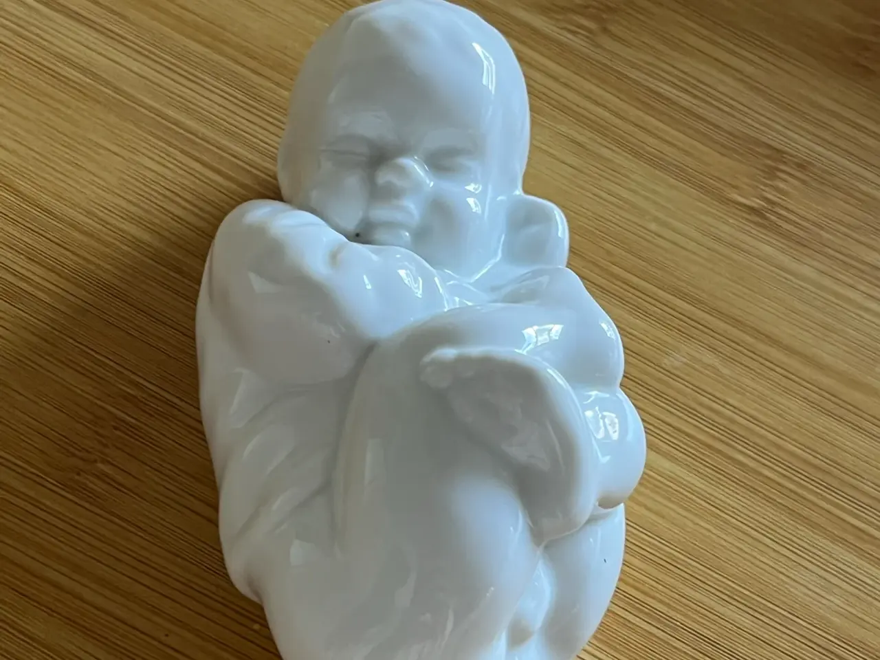 Billede 1 - Baby figur