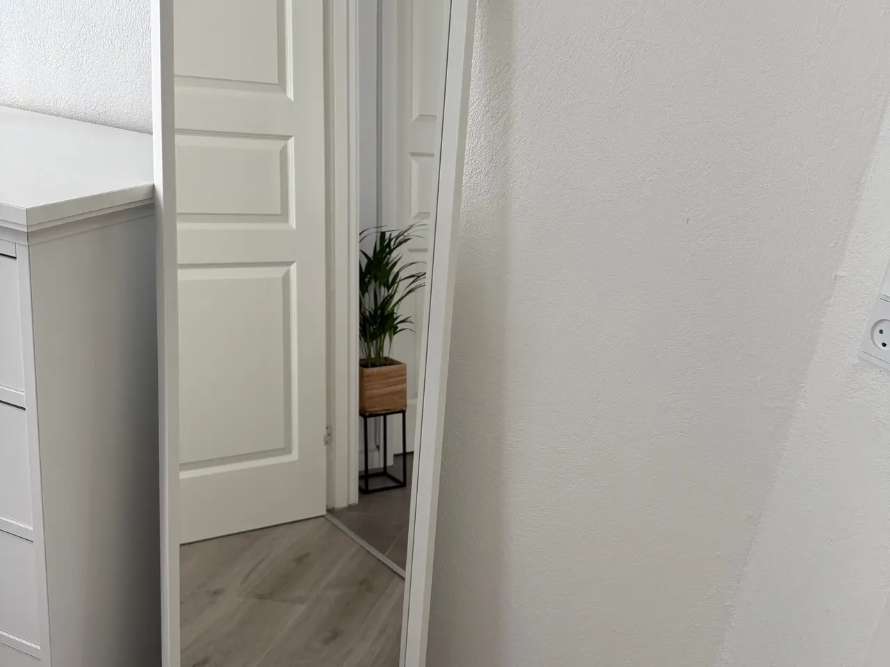 Billede 1 - Spejl Ikea Nissedal