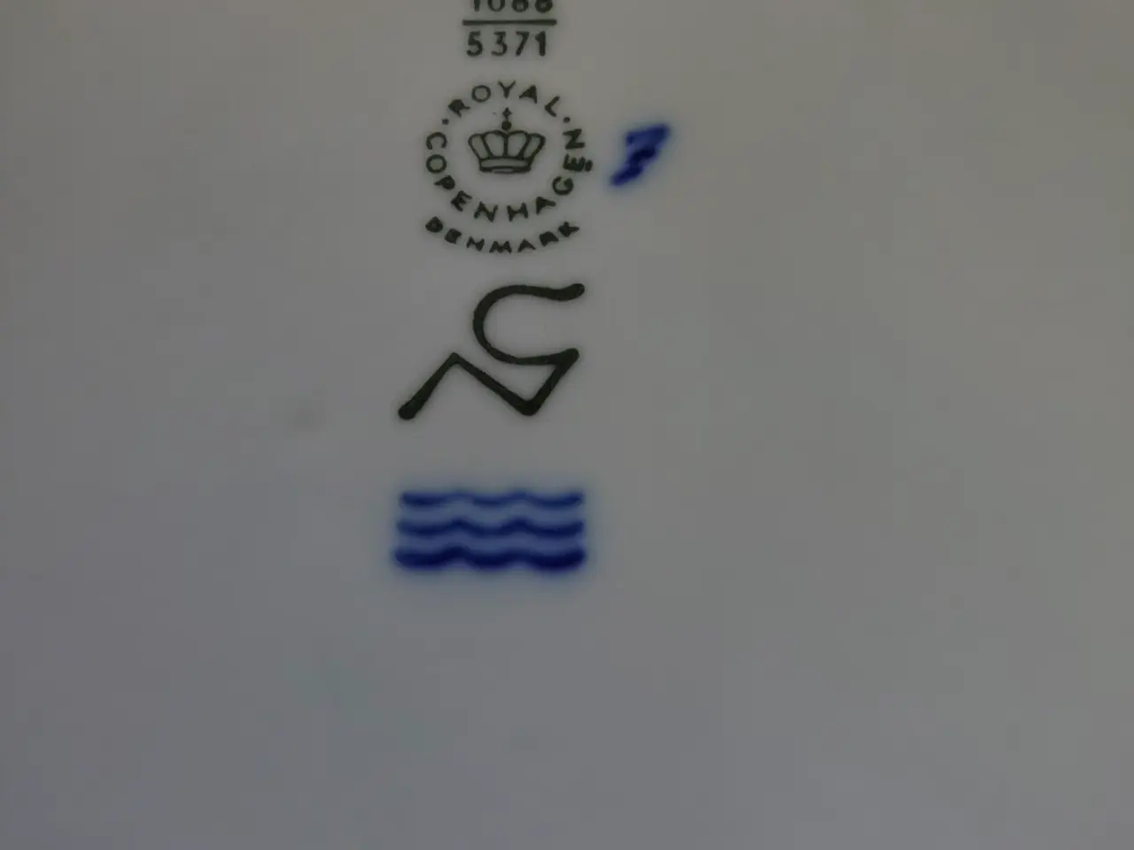 Billede 4 - Royal Copenhagen, keramik fad