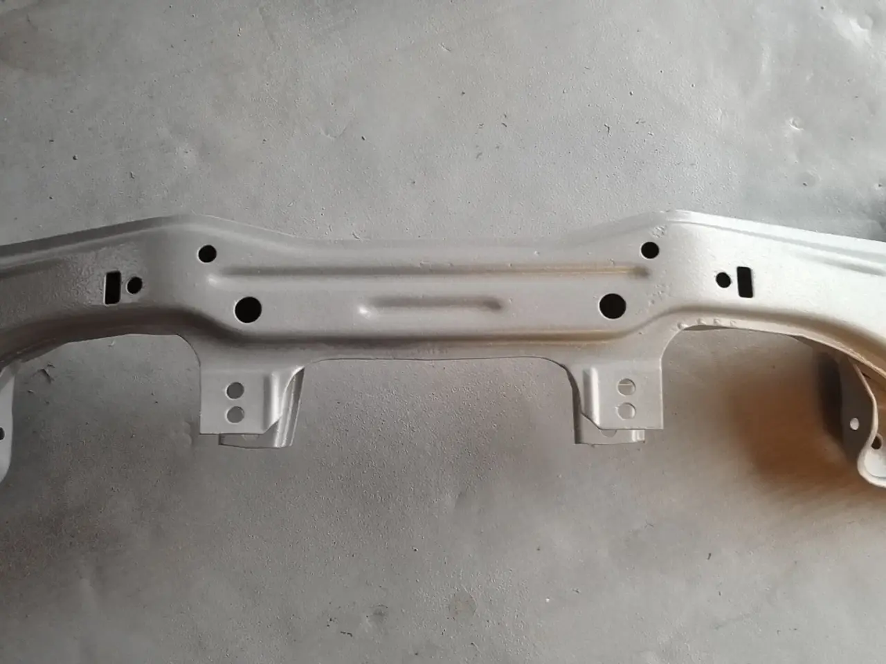 Billede 1 - Nyrenoveret forbro BMW E30