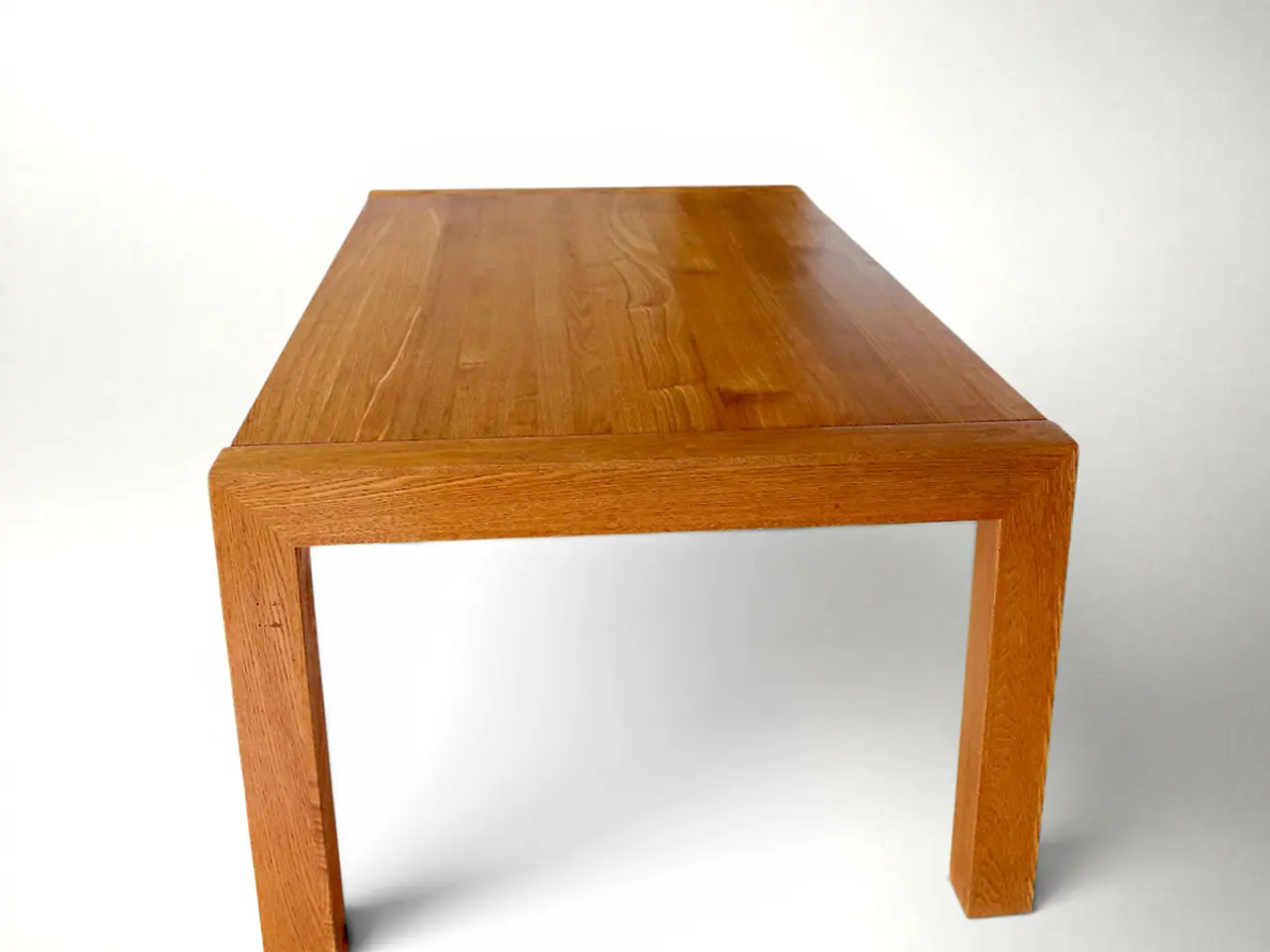 Billede 2 - Sofabord i massiv eg, dansk design
