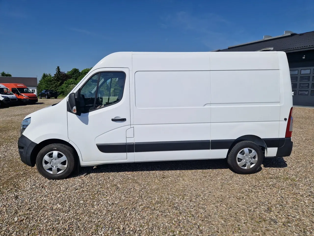 Billede 2 - Nissan NV400 2,3 dCi 150 L2H2 Kassevogn