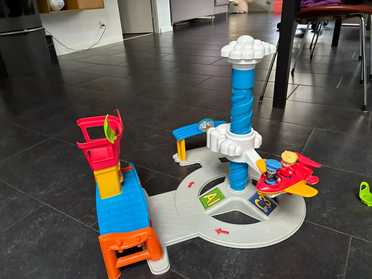 Billede 5 - Little People lufthavn