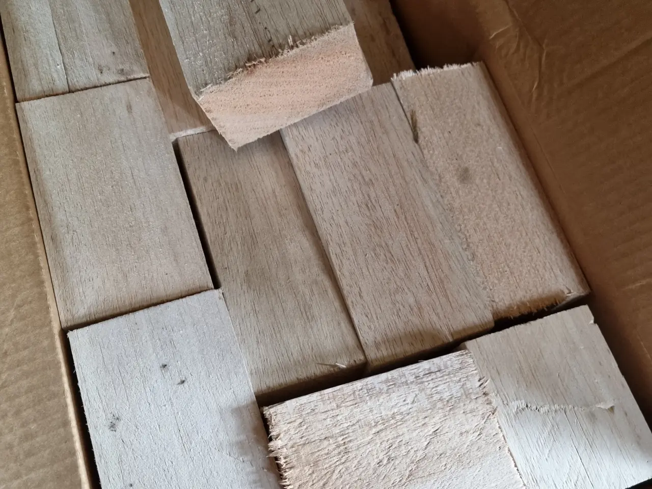 Billede 1 - Balsa klodser til modelbyg