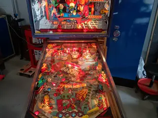 Alien Poker flippermaskine