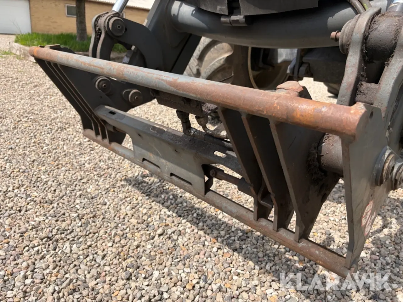 Billede 10 - Traktor Valtra T191 -med frontlæsser