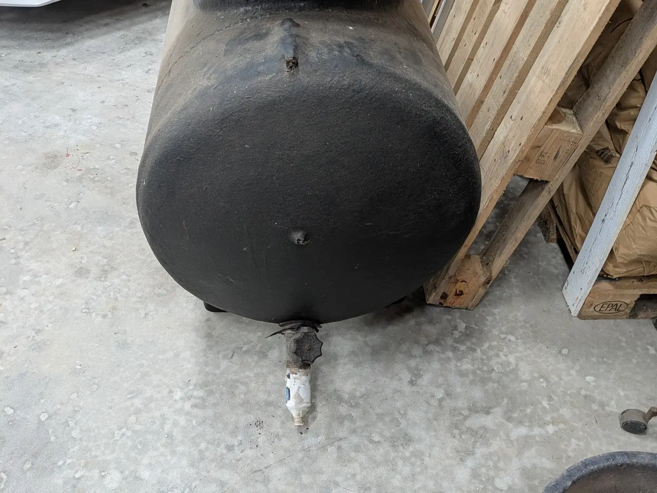 Billede 2 - Vandbeholder ca 400 liter