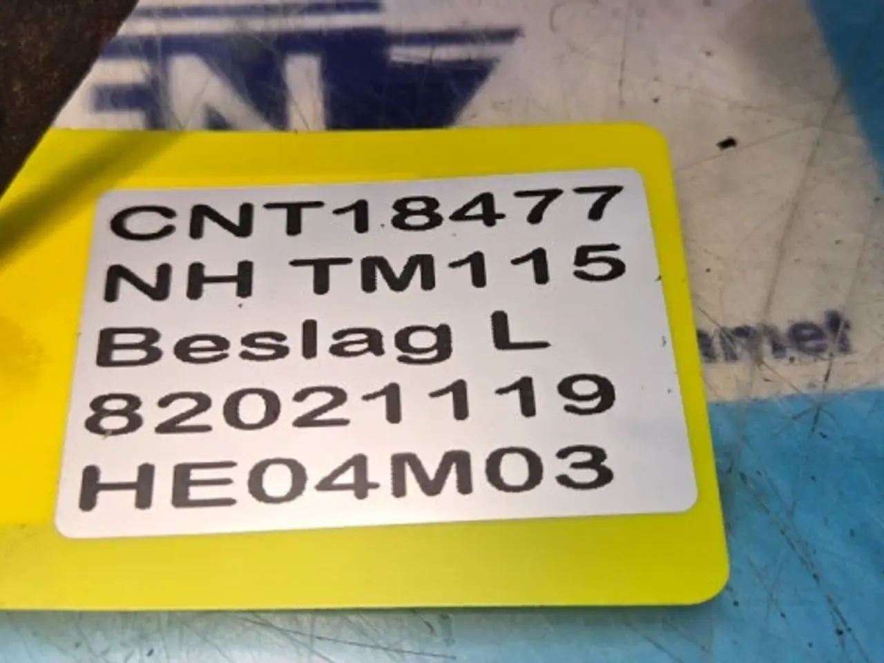 Billede 13 - New Holland TM115 Beslag L. 82021119