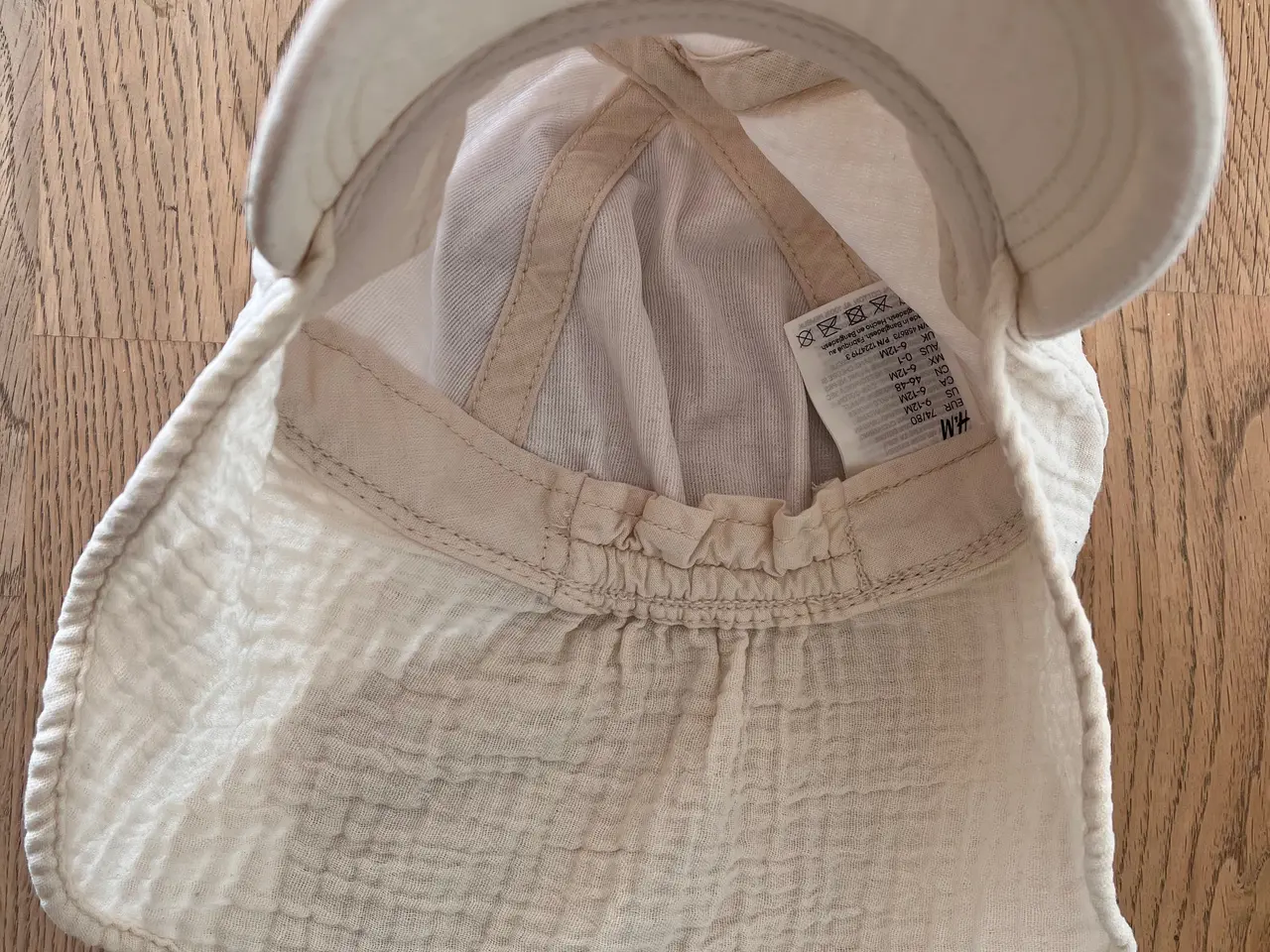 Billede 6 - SOM NY - solhat / sommerhat i str. 74/80