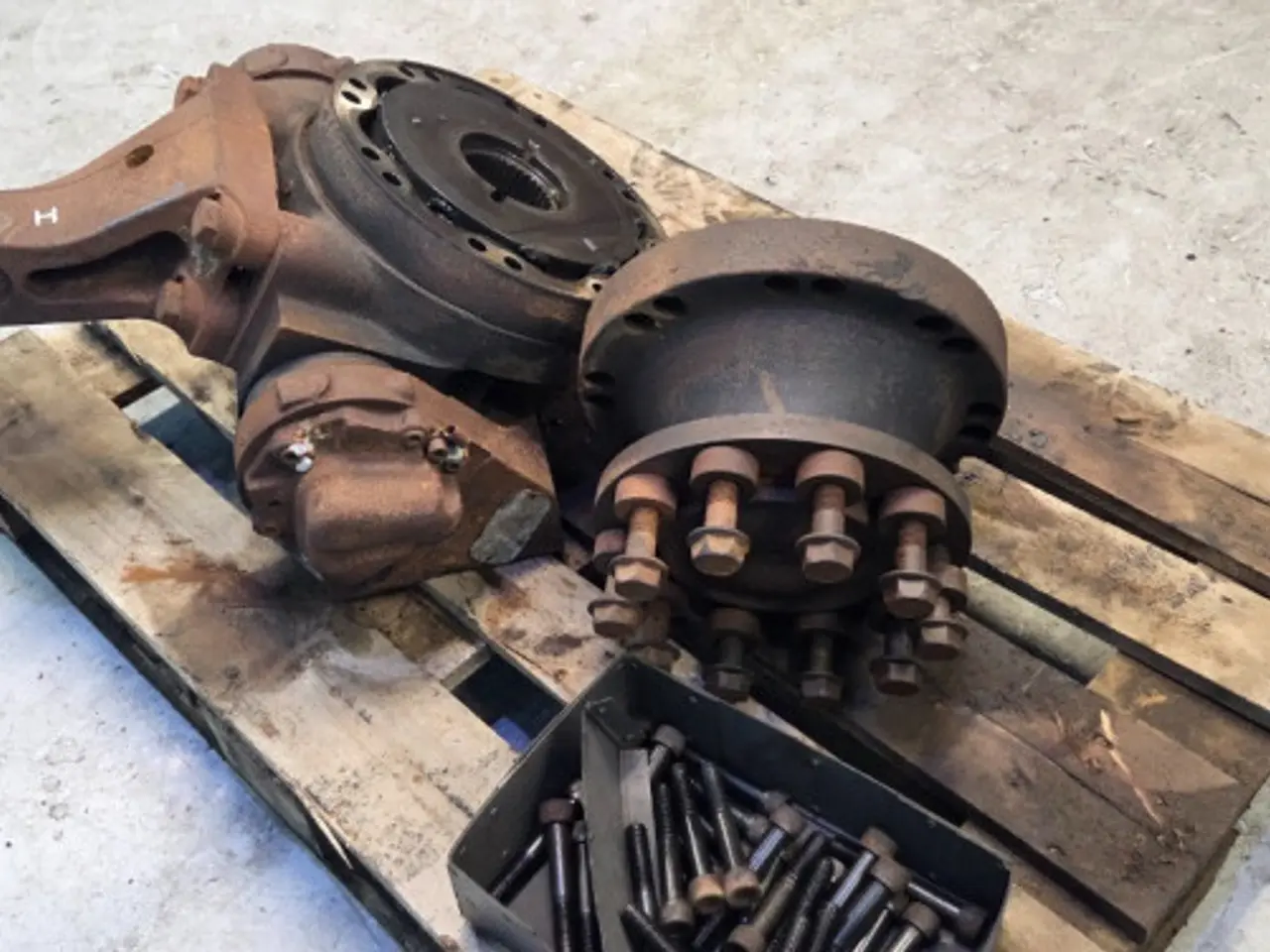 Billede 18 - New Holland CR9.90 Spindel R. 87281653