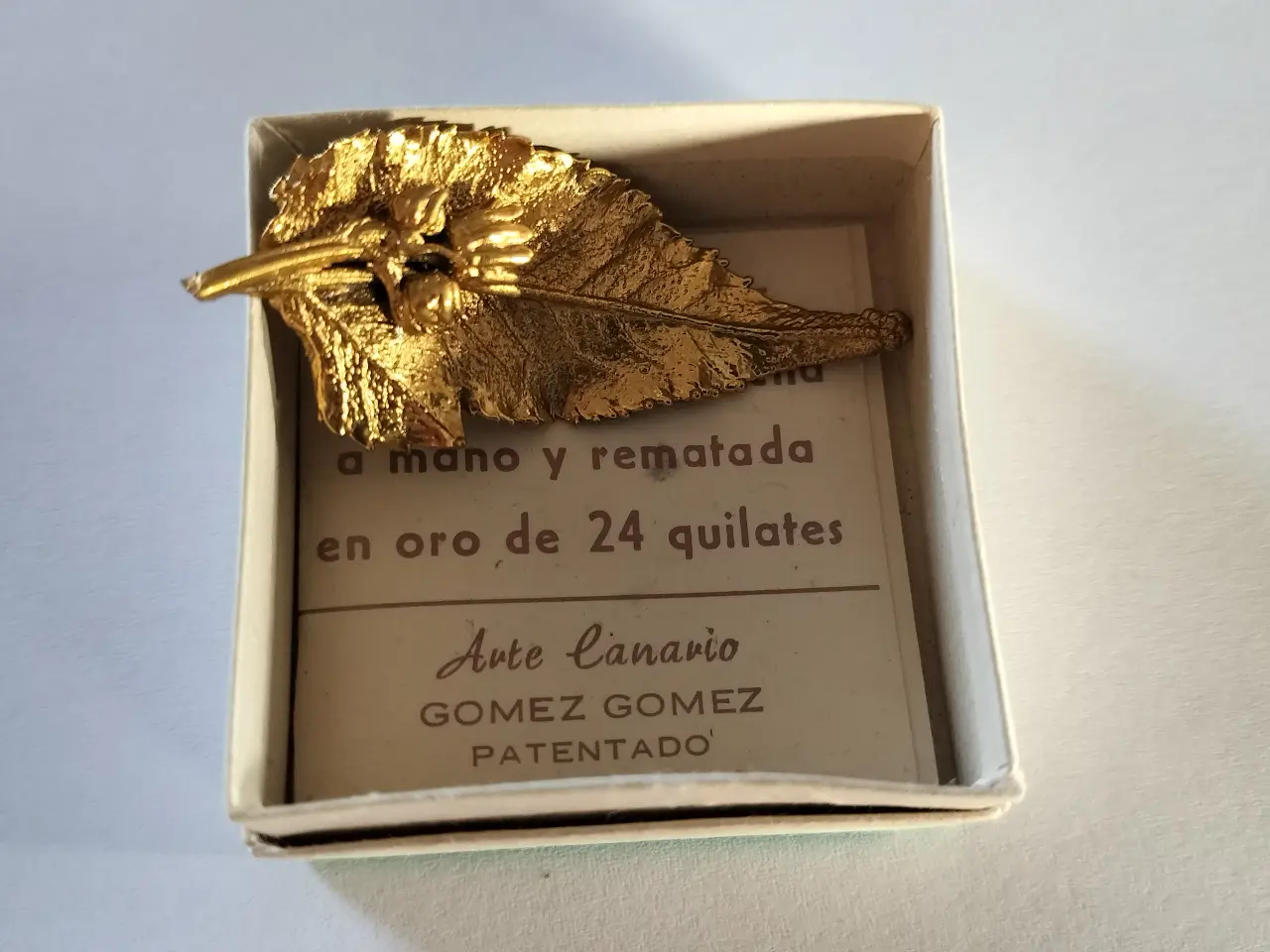 Billede 2 - Super Smuk Broche forgyldt med 24 karat guld