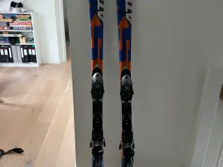 Atomic SX 7 ski