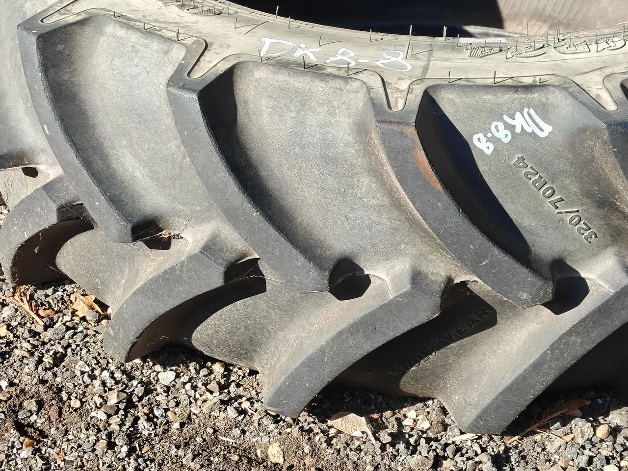 Billede 3 - Goodyear 320/70R24 XXX