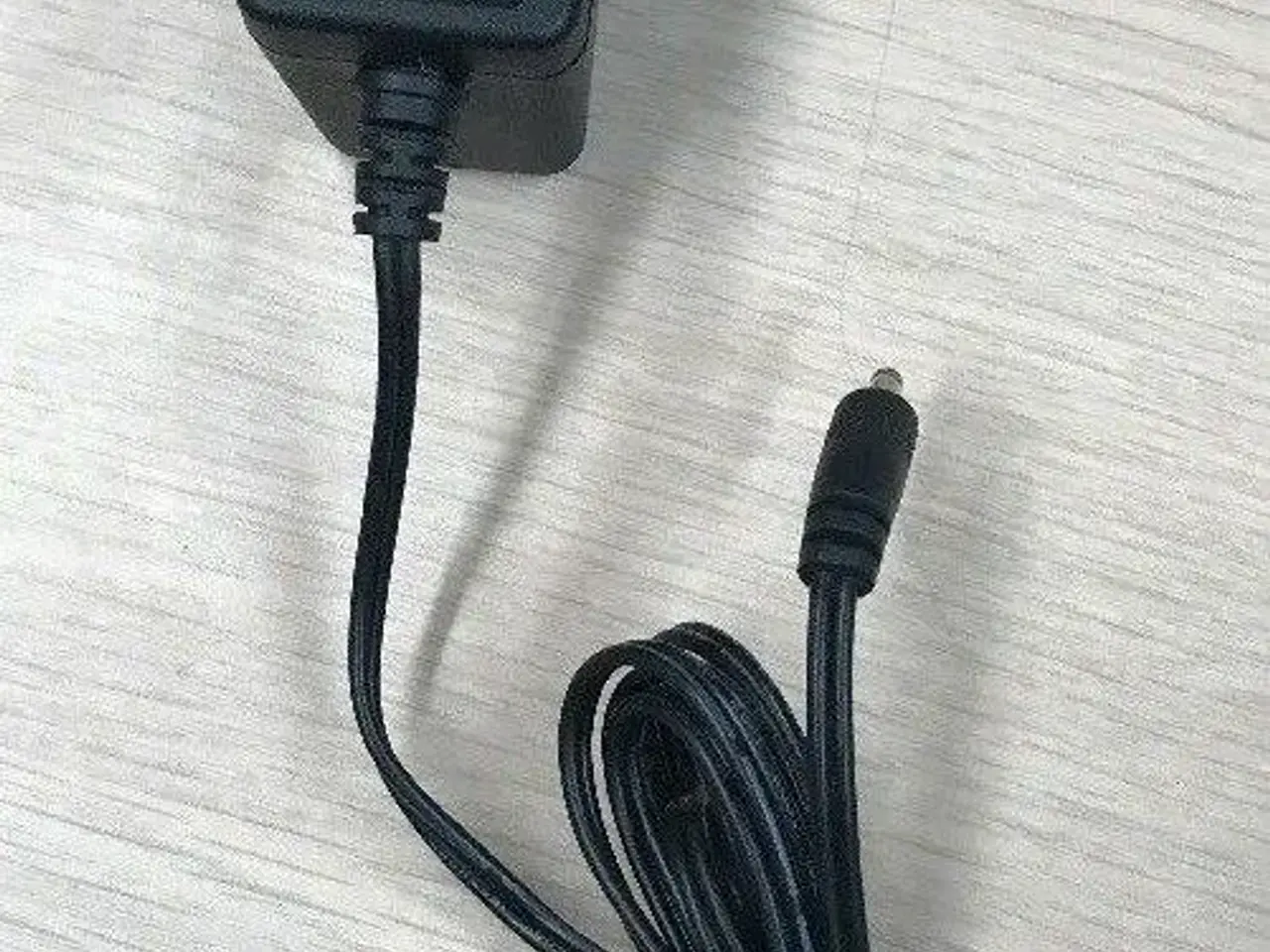 Billede 2 - Strømforsyning DAVID POWER DP15-0603000dU +6VDC 3A