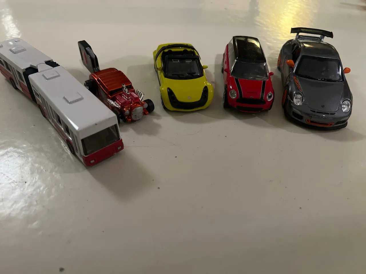 Billede 1 - BRIO Legetøjsbiler sæt