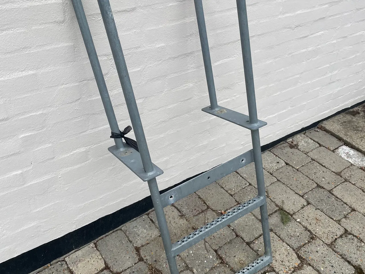 Billede 2 - Badestige med 2 trin