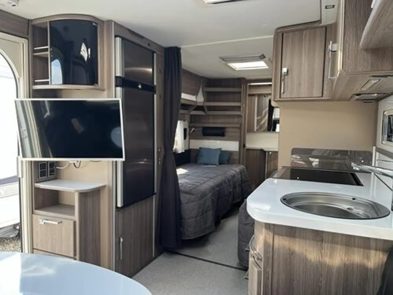 Billede 7 - Kabe ROYAL 600 E-TDL