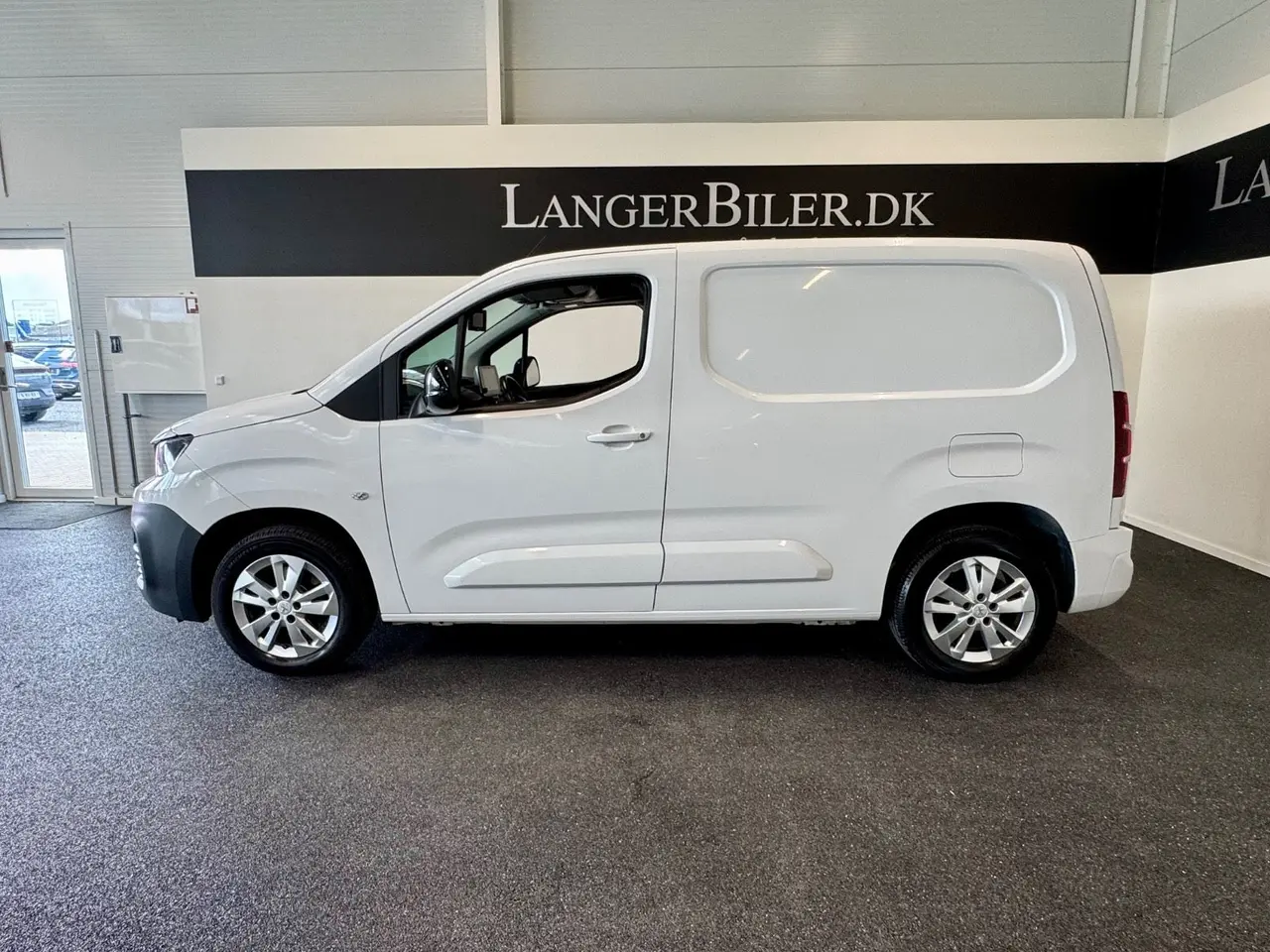 Billede 2 - Peugeot Partner 1,5 BlueHDi 130 L1V1 Ultimate EAT8 Van