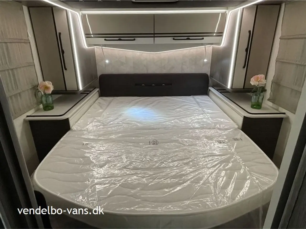 Billede 20 - 2026 - McLouis Nevis 881 Lounge og