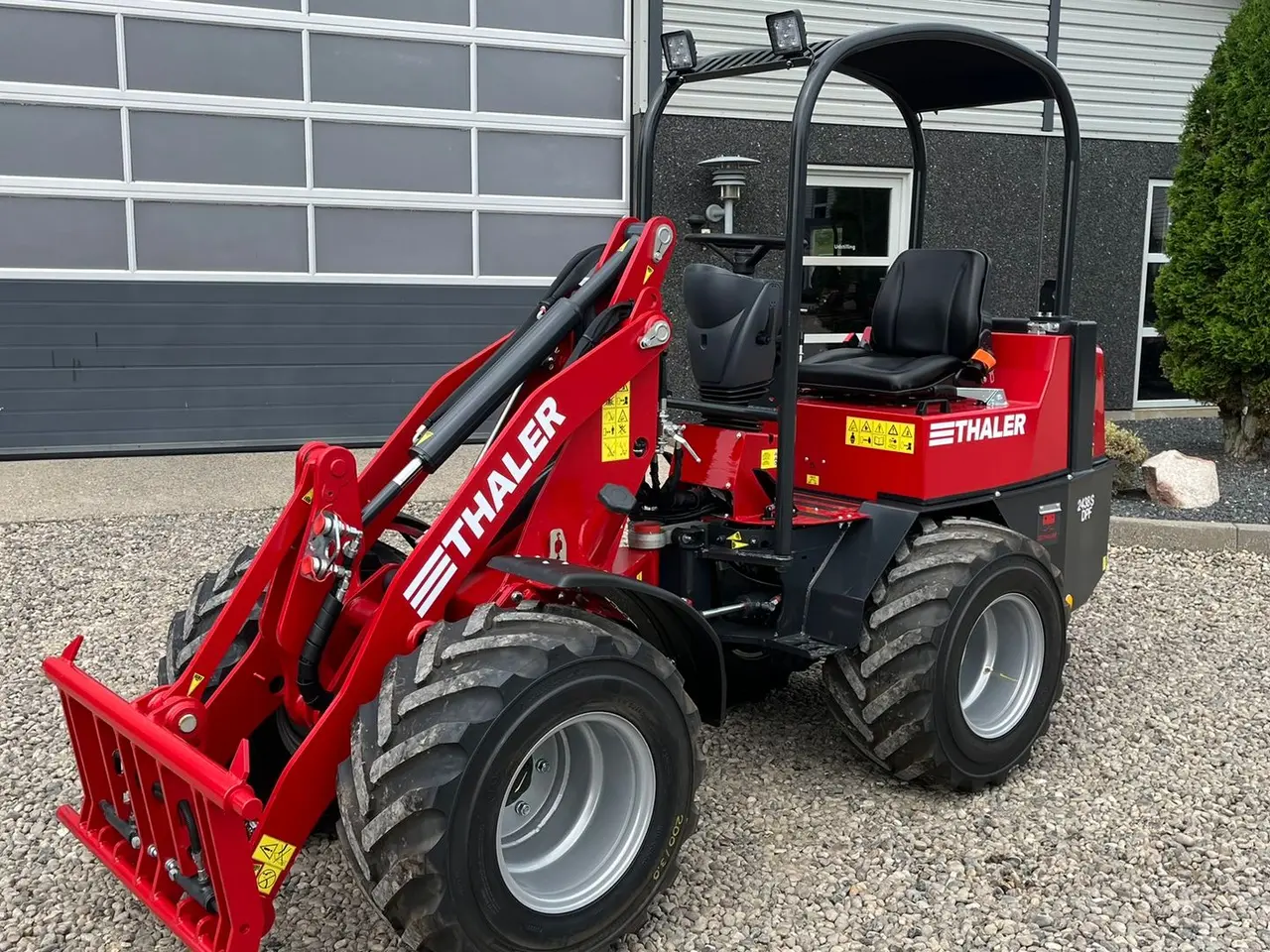 Billede 2 - Thaler 2438S DPF Brede hjul og Euro-skifte