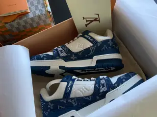 Lækre Lv sneakers