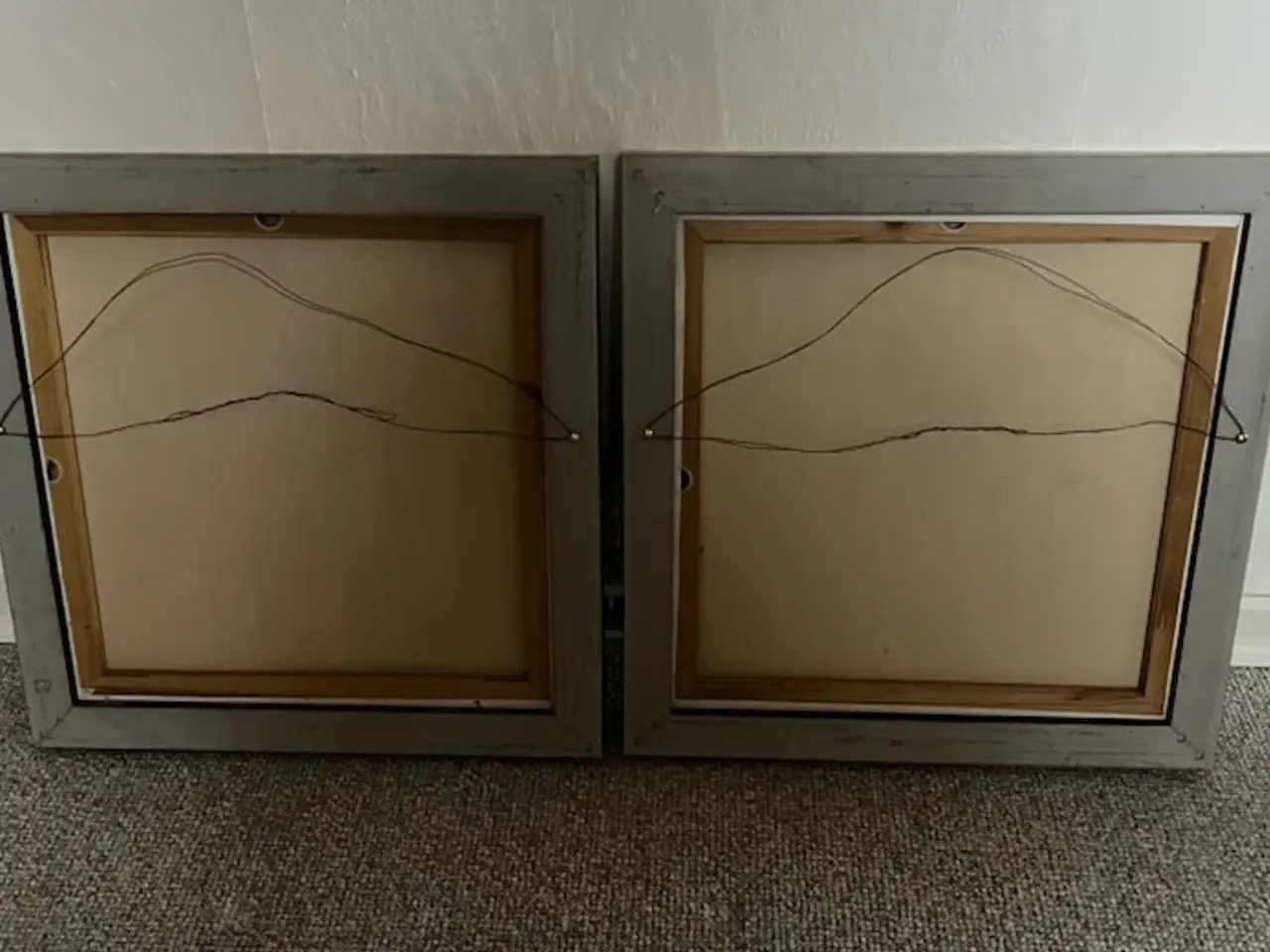Billede 5 - 2 FLOTTE MALERIER I SVÆVERAMMER, 44X44 CM