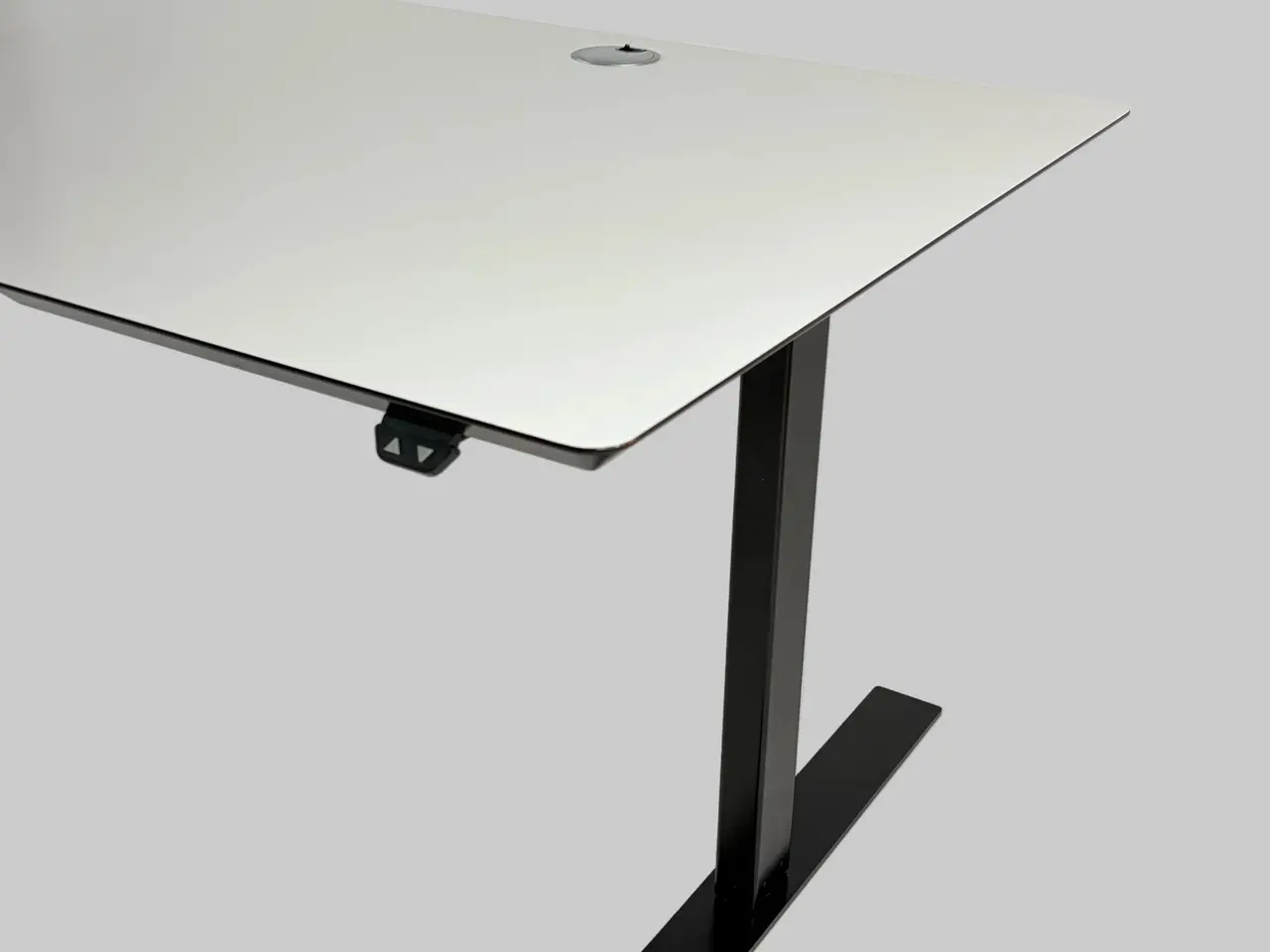 Billede 4 - Linak Hæve/sænkebord – Hvid/Sort Stel 180x90