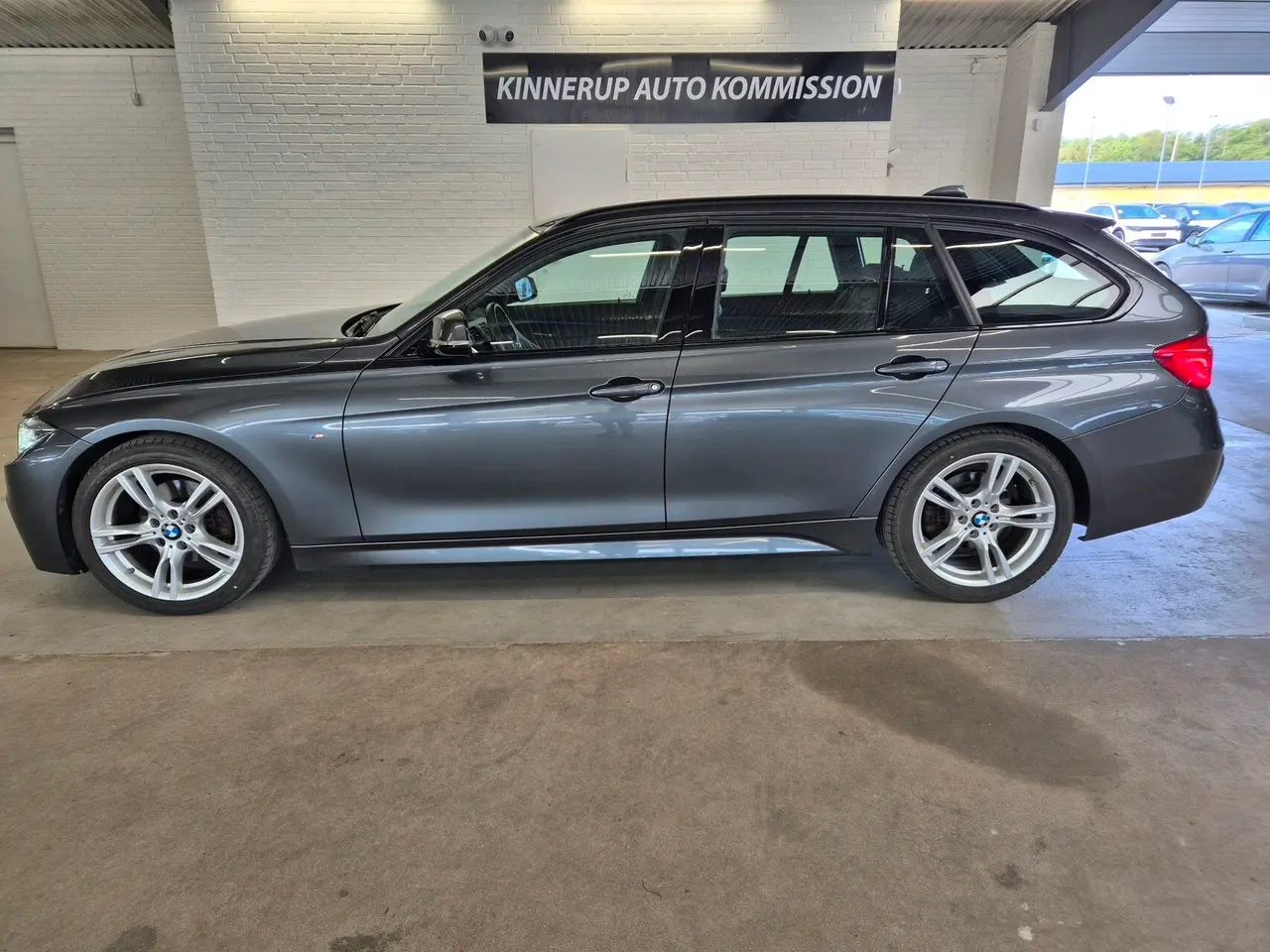 Billede 2 - BMW 320d Touring 2,0 D M-Sport Steptronic 190HK Stc 8g Aut.