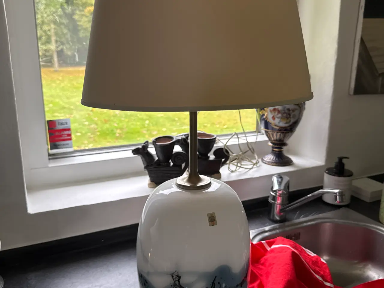 Billede 1 - Bordlampe stor Louis Poulsen
