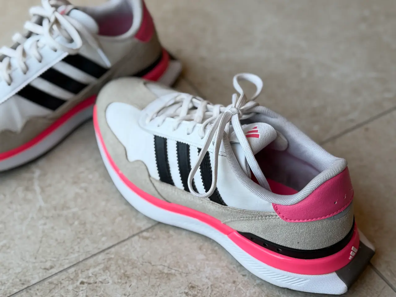 Billede 2 - Adidas golfsko dame str. 39 1/3. 