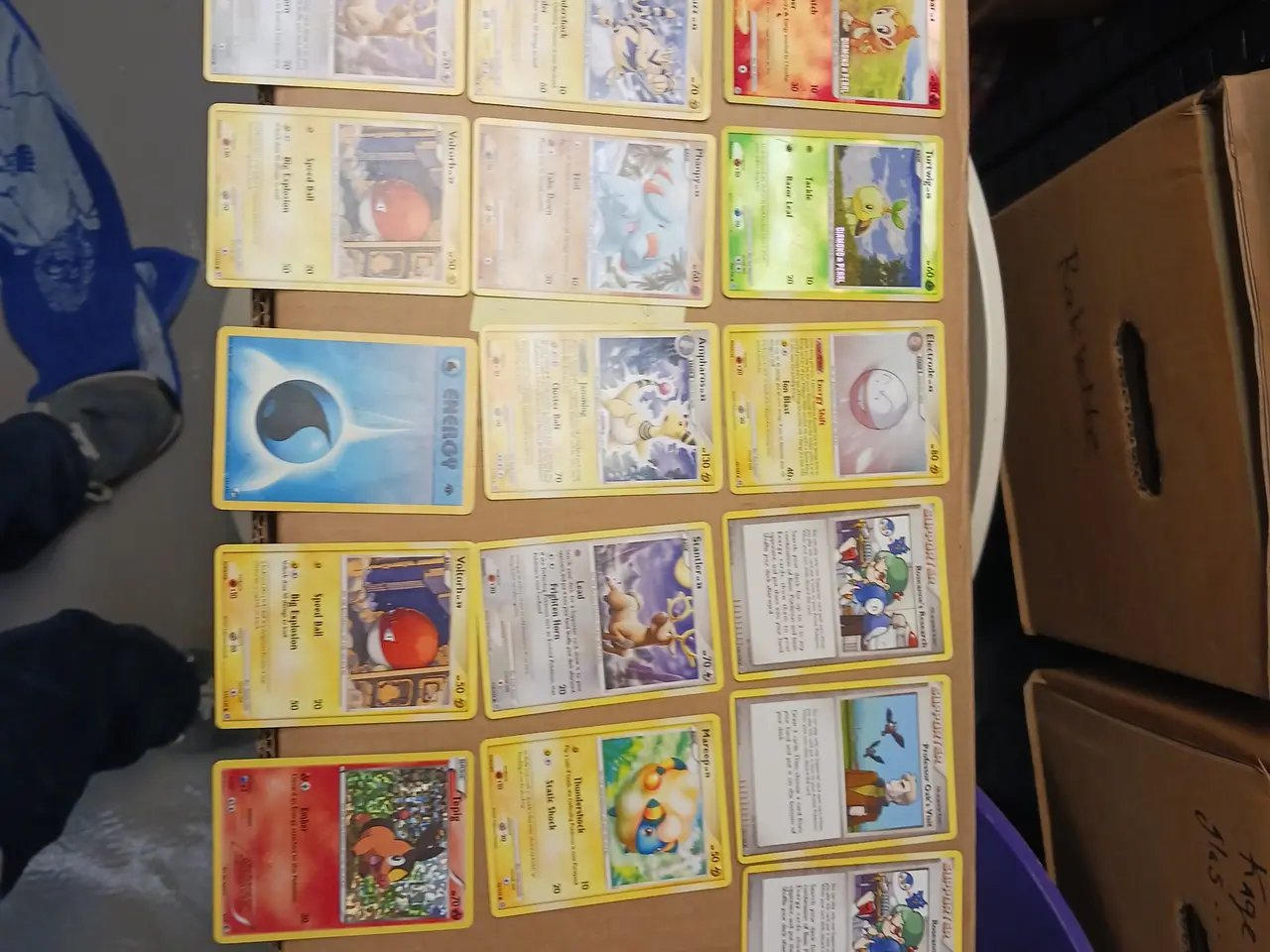 Billede 2 - Pokemon figur, plakat og kort (ca. 16)