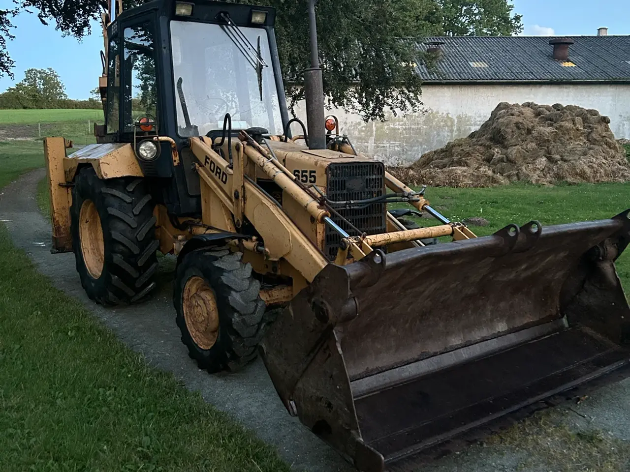 Billede 2 - Ford 655 Rendegraver