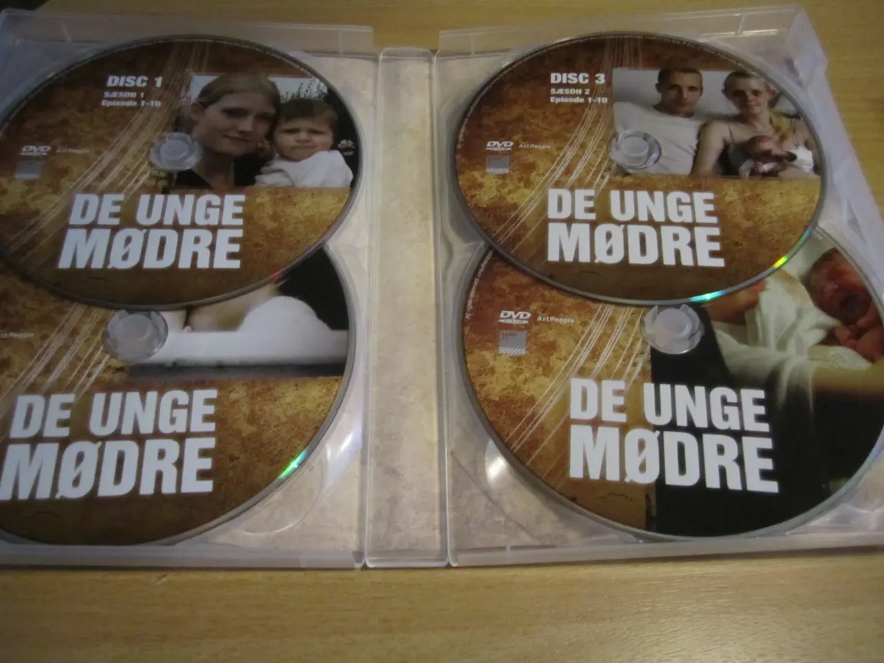 Billede 2 - DE UNGE MØDRE. SÆSON 5.