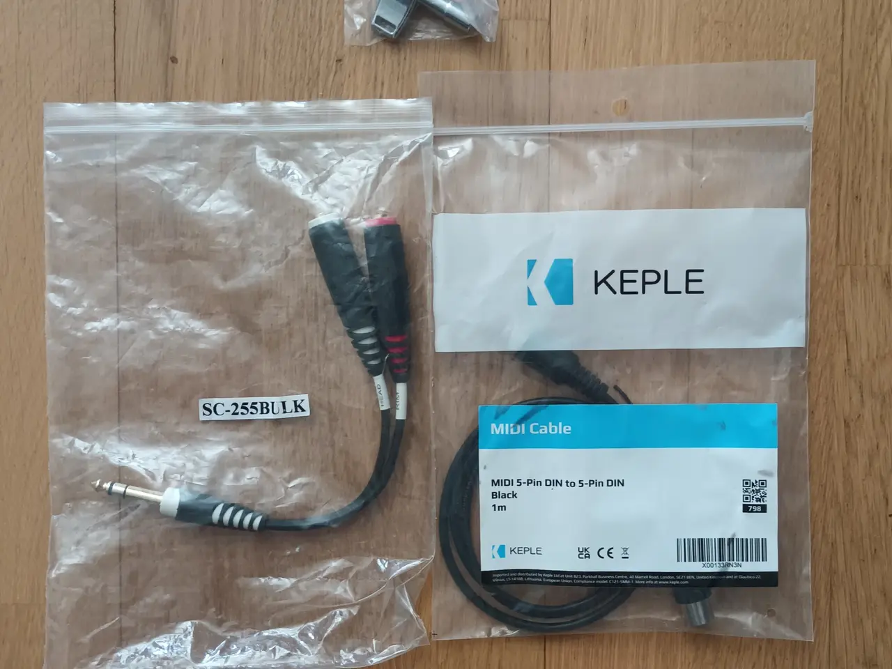 Billede 4 - Roland TM-2Trigger + Clamp + Splitter + MIDI Kabel