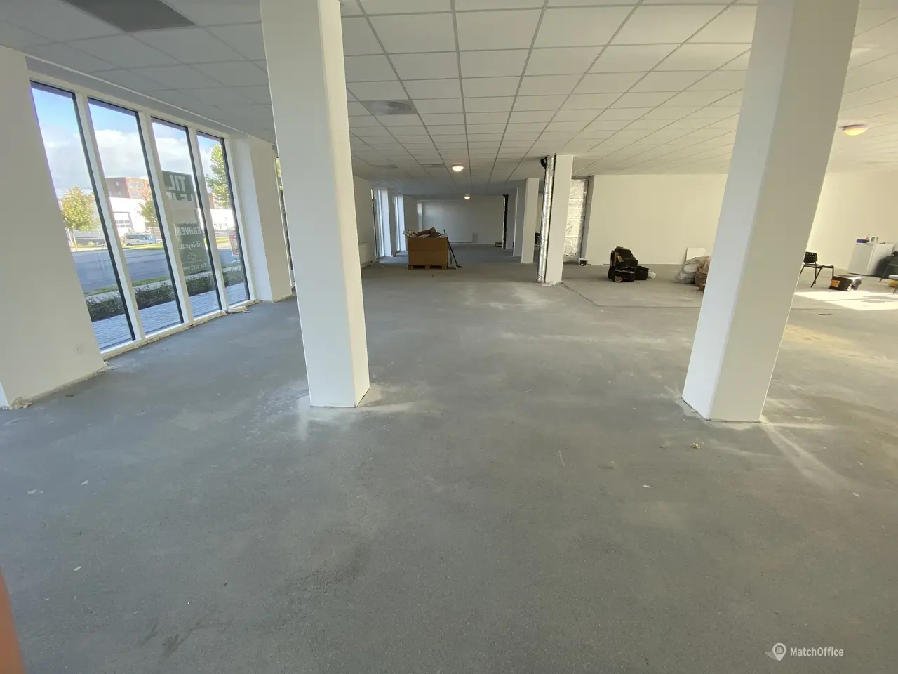 Billede 3 - Butiks- og kontorlokaler med stor facade i Viborg