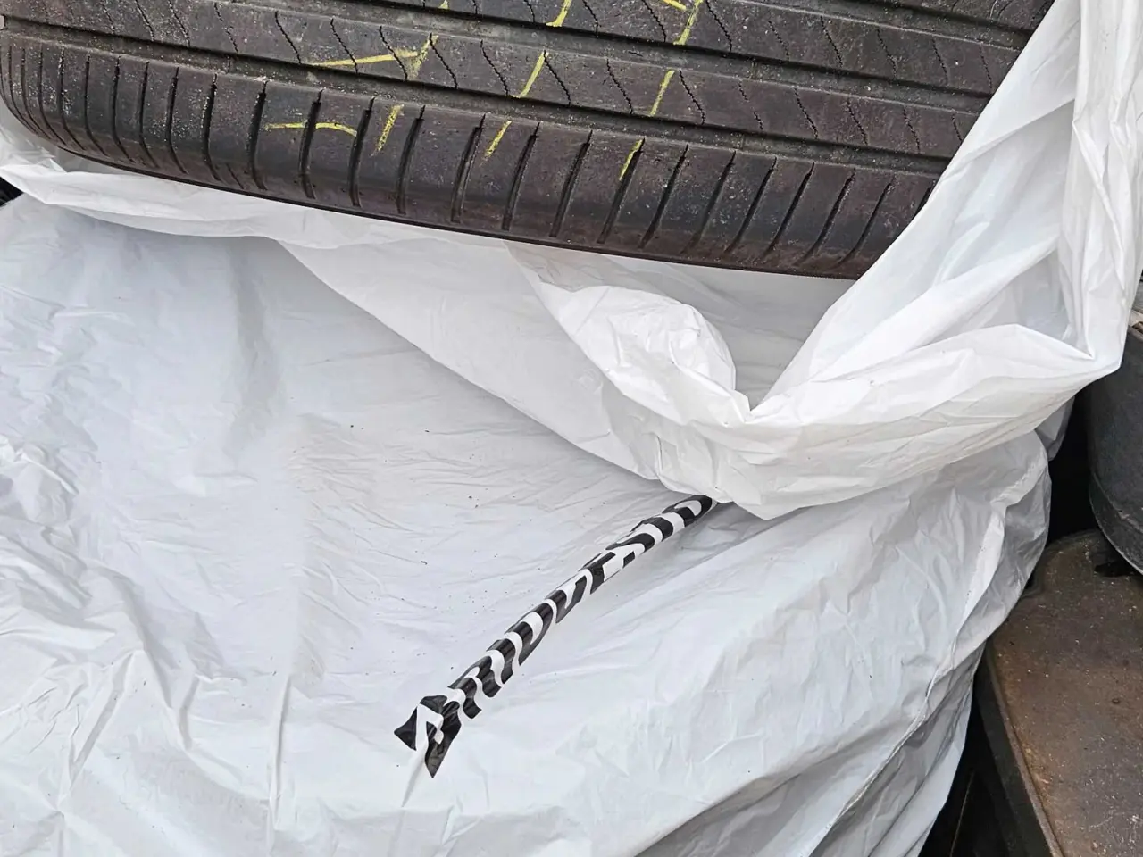 Billede 4 - Sommerdag Bridgestone Turanza6 215/50×18B