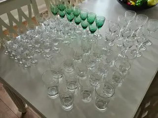 Diverse Ulla glas