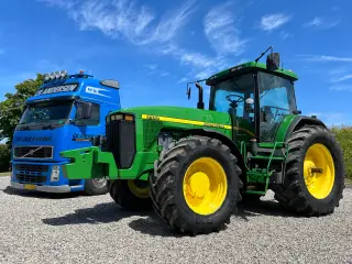 JOHN DEERE 8100