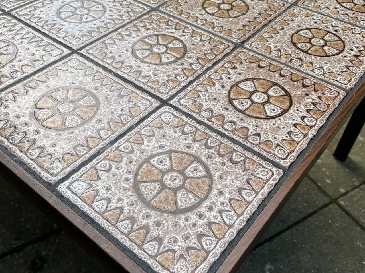 Billede 5 - Stort retro kakkelbord/sofabord - 125 x 85 cm